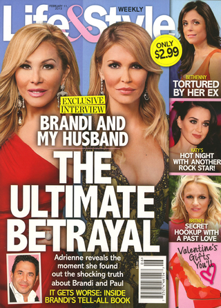 Illustration for article titled This Week in Tabloids: Mary-Kate's Engaged to That French Dude Twice Her Age